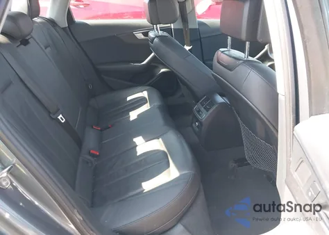 2018 Audi A4 2.0T Tech Ultra Premium/2.0T Ultra Premium z USA, uszkodzony, nr VIN WAULMAF42JA233811